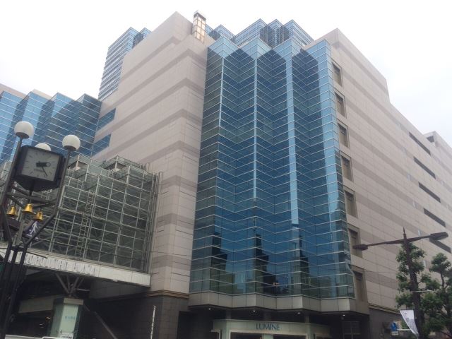 ショッピングセンター　ルミネ（ショッピングセンター）まで610m