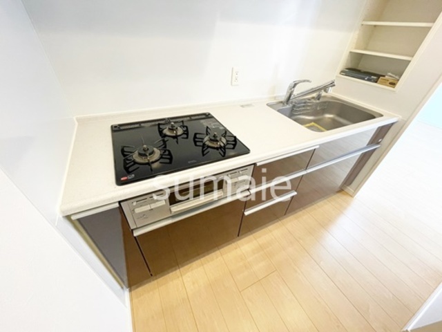 キッチン　3口ガスコンロキッチンです