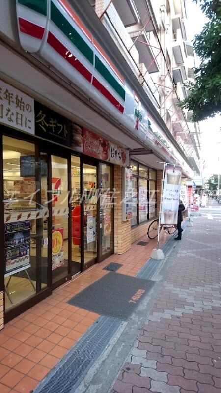 コンビニ　セブンイレブン地下鉄あびこ駅東店（コンビニ）まで133m