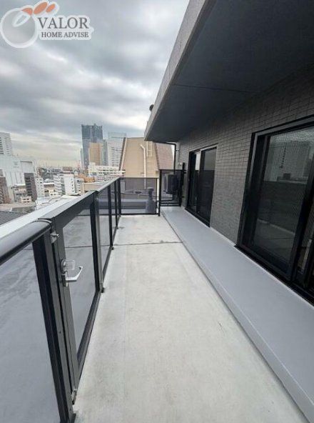 バルコニー　バルコニー