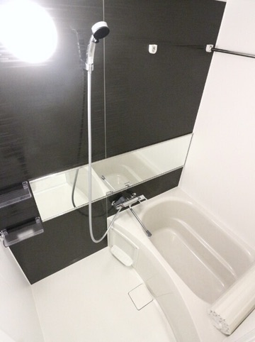 バス・シャワールーム　風呂