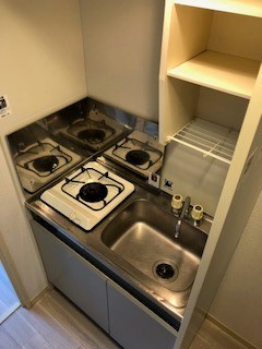 キッチン　コンパクトなキッチンで掃除もラクラク