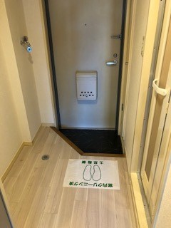 玄関　落ち着いた玄関です