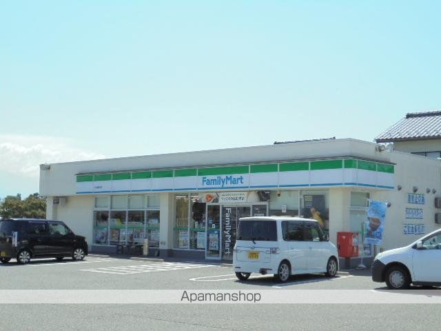 その他　ファミリーマート松本梓川店（その他）まで831m