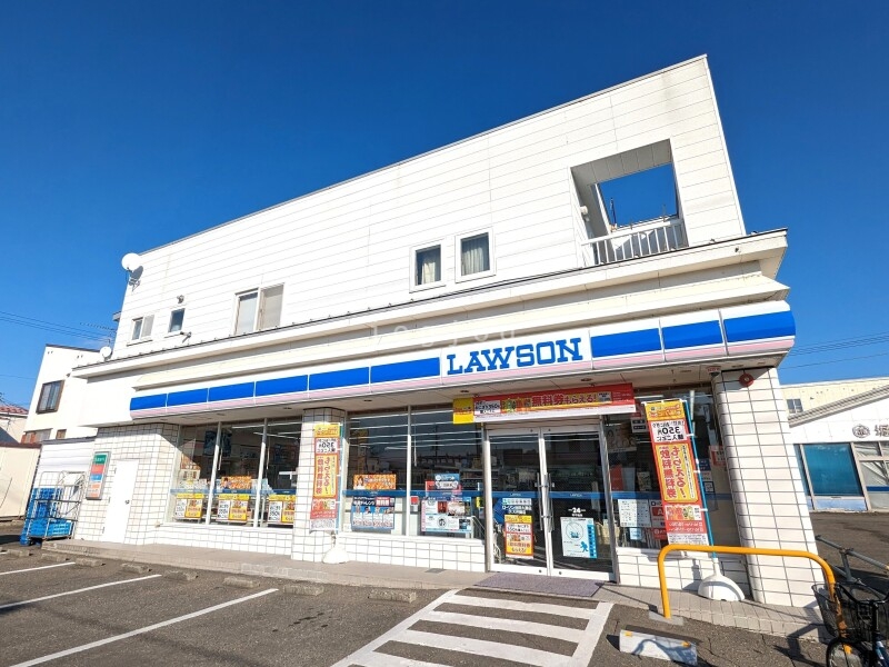 コンビニ　ローソン池田大通店（コンビニ）まで500m