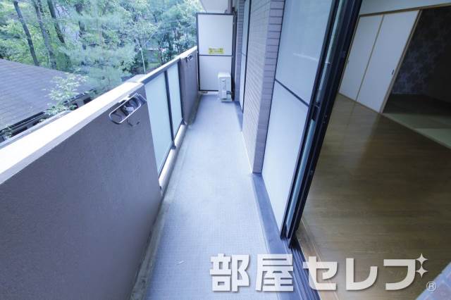 バルコニー　広いバルコニーです。