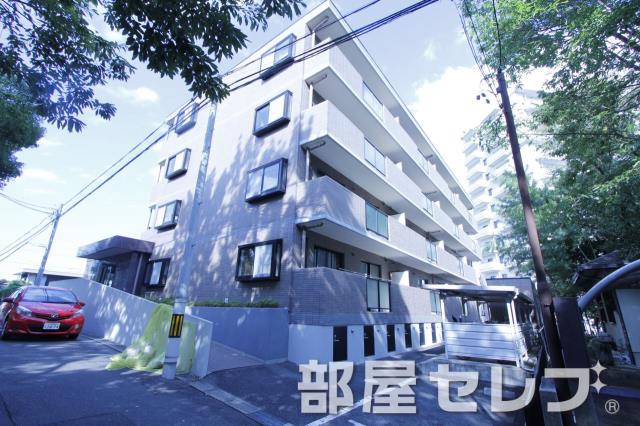 建物外観　タイル貼りでキレイな外観です。