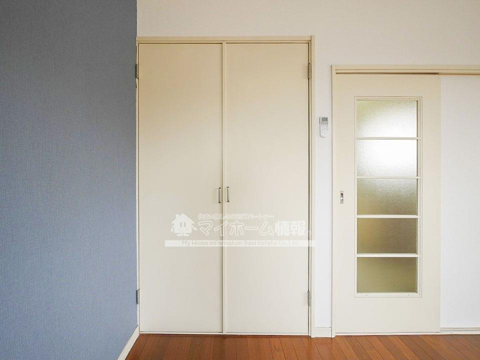 収納　内観写真は同タイプ間取りを引用しており、内装が異なる場合がご