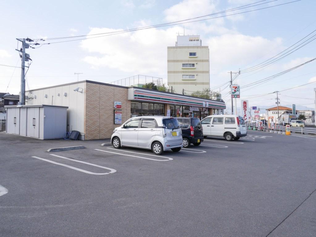 コンビニ　セブンイレブン佐賀光1丁目店（コンビニ）まで292m