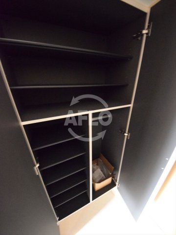 収納　セイワパレス玉造駅上　シューズクローゼット