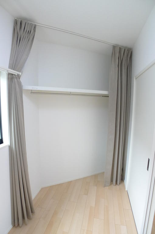 収納　（写真は同タイプ）