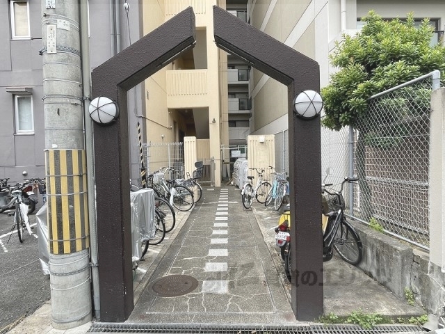 その他設備　給湯器リモコン