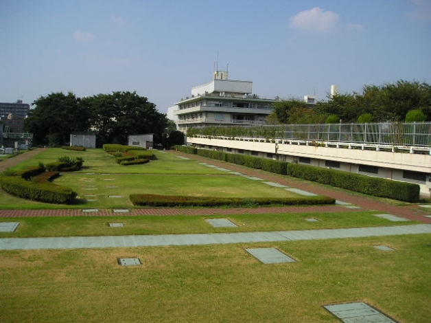 公園　落合中央公園（公園）まで884m