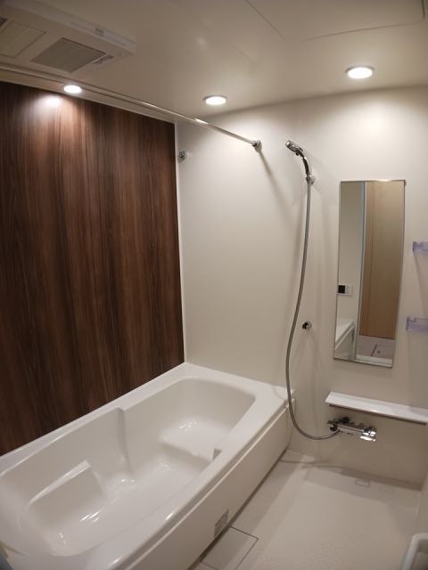 バス・シャワールーム