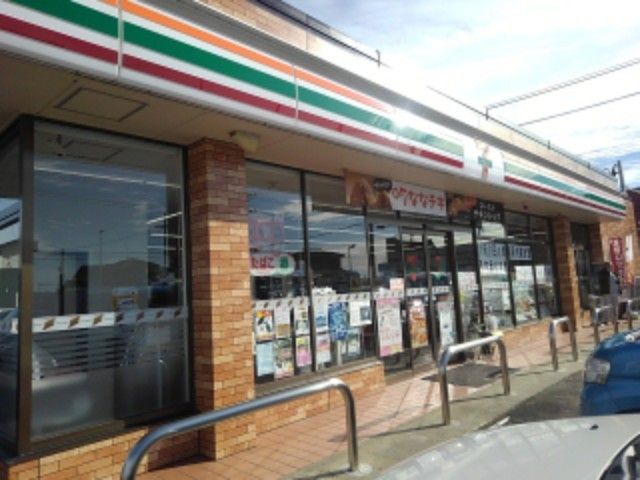 コンビニ　セブンイレブン五泉寺沢店（コンビニ）まで700m