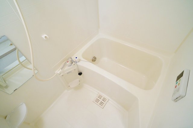 バス・シャワールーム　お風呂です