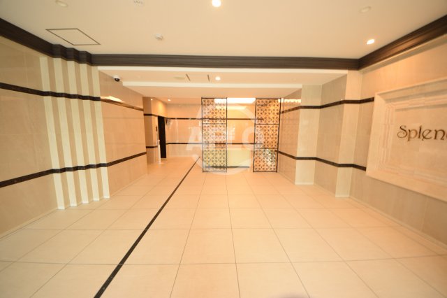 エントランス　La　Douceur北巽(旧スプランディッド北巽)　エントラ