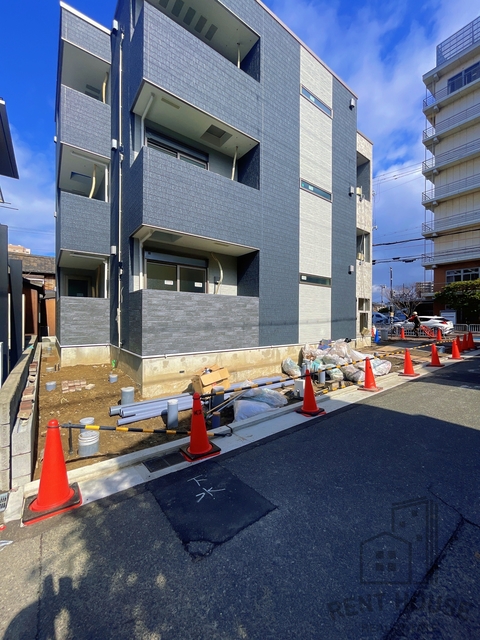 その他共有部分　外観（建設中）