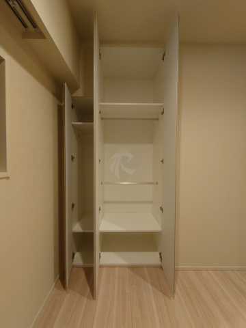 収納　ルフォンプログレ四谷