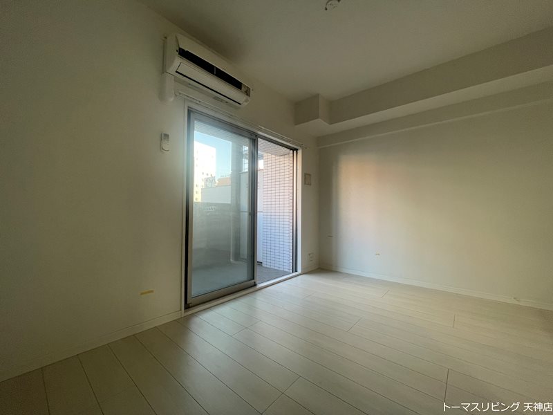 居室・リビング　※別号室参考写真