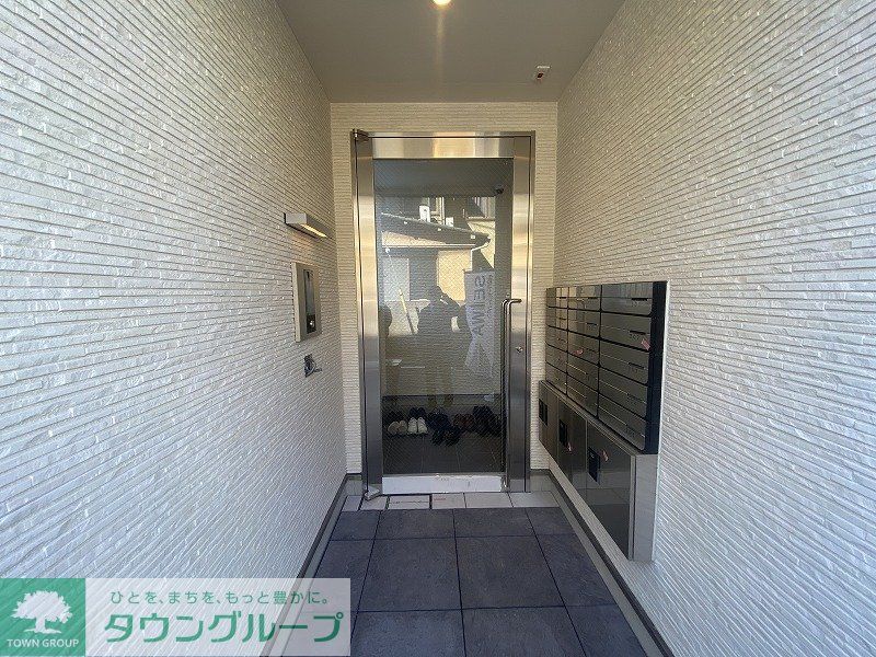 エントランス　部屋探しは株式会社　タウンハウジング　までお気軽にお問合せ…