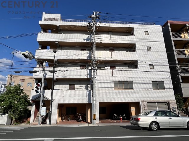 建物外観　安心のオートロック付き♪