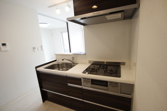 キッチン　※別号室のお写真です