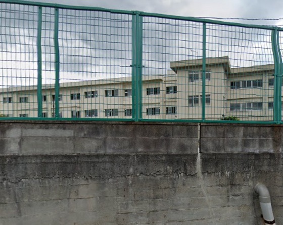 小学校　岡山市立甲浦小学校（小学校）まで2395m