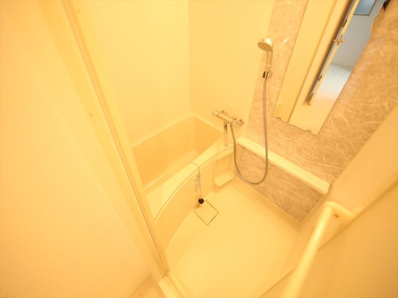 バス・シャワールーム　バスルーム　浴室暖房乾燥機付き