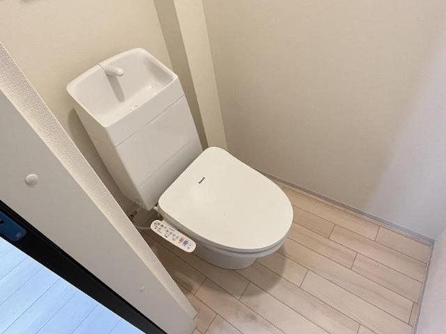 トイレ　シャワー付トイレ