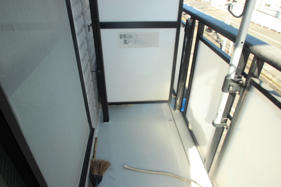 バルコニー　※別部屋の写真です