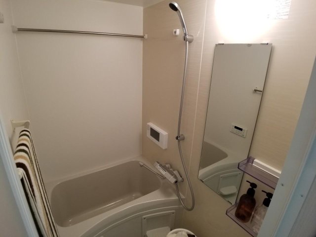 バス・シャワールーム　同シリーズ物件のモデルルームになります※現況優先
