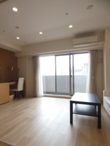 居室・リビング　内観