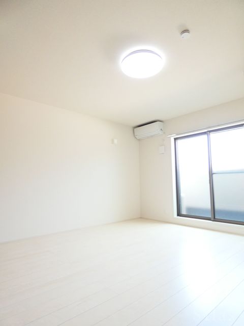 居室・リビング　同仕様