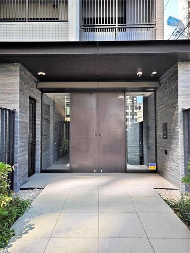 エントランス　エントランス