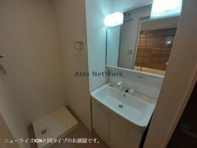 洗面設備　※同型イメージ