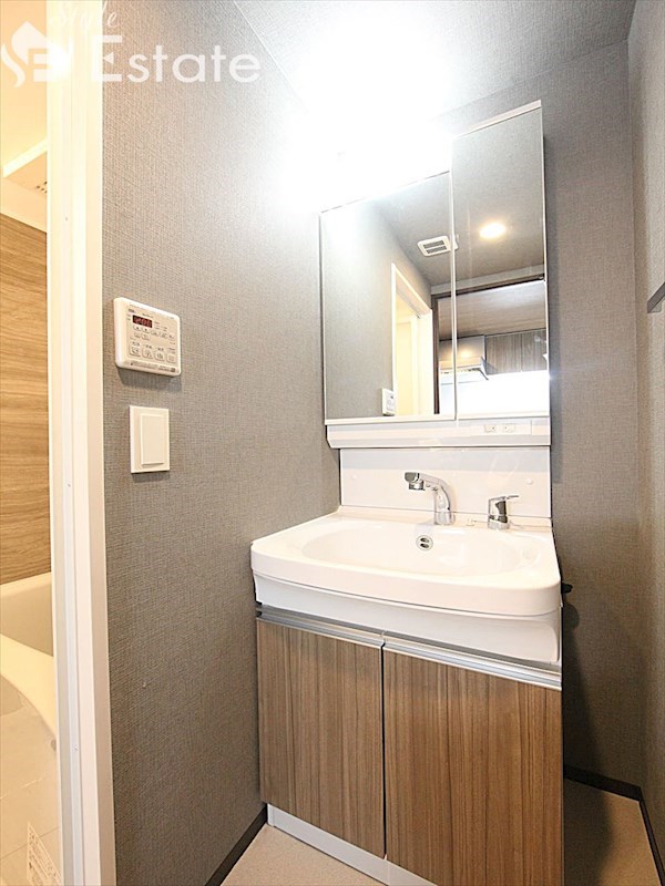 洗面設備　洗面所