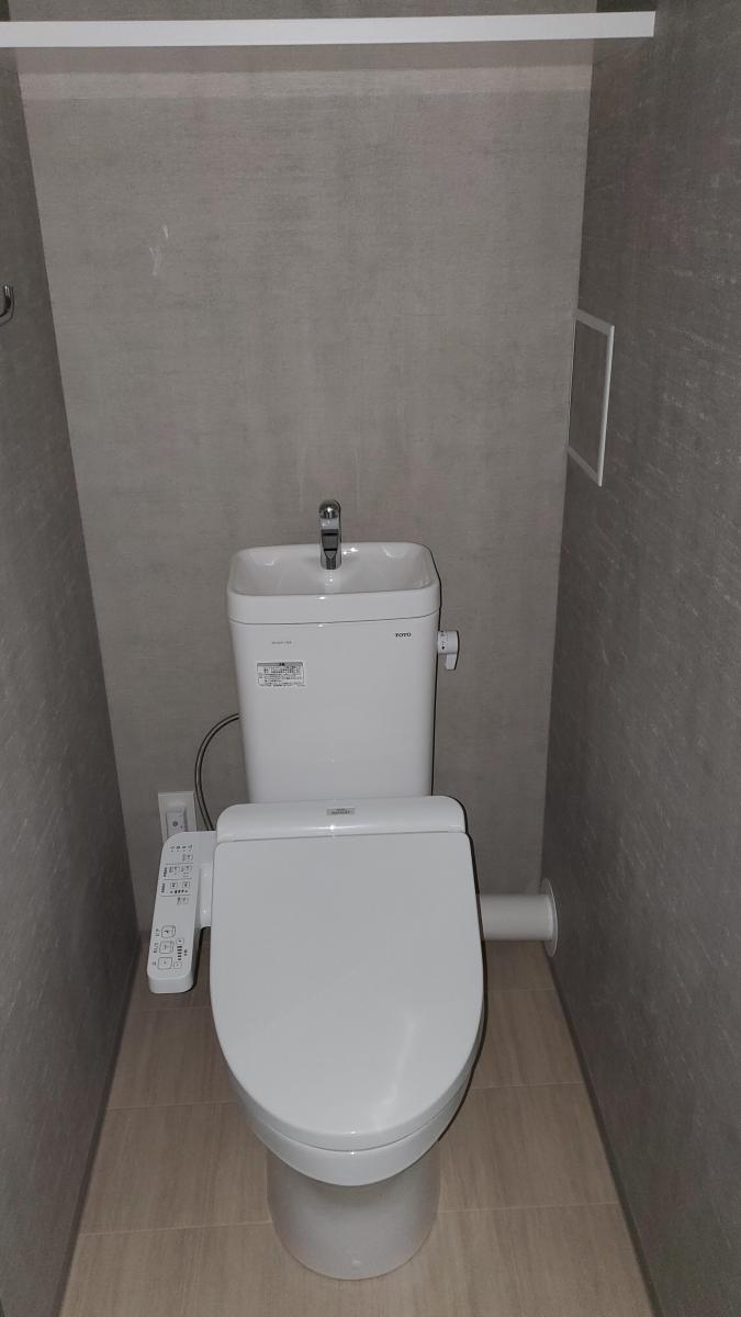 トイレ　別号室参考写真