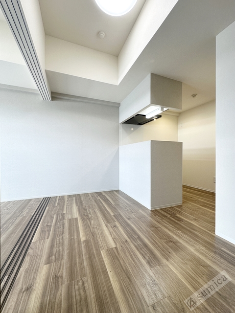 その他　フロア・号室によってお部屋の色合いが異なります。