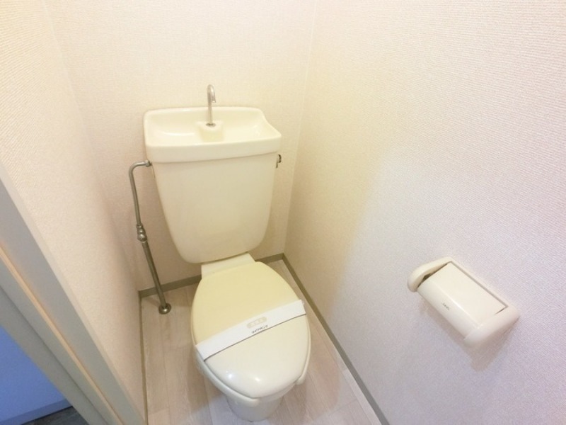 トイレ　図面と現状に相違がある場合には現状を優先