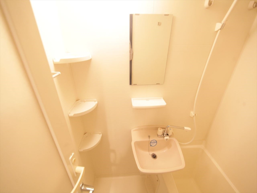 洗面設備　洗面台（バスルーム）