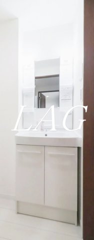 洗面設備　洗面台です。