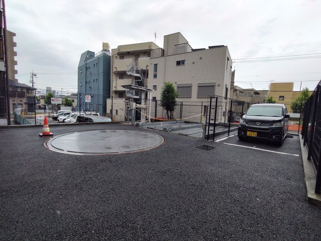 駐車場　★お部屋探しは株式会社タウンハウジング東京まで★