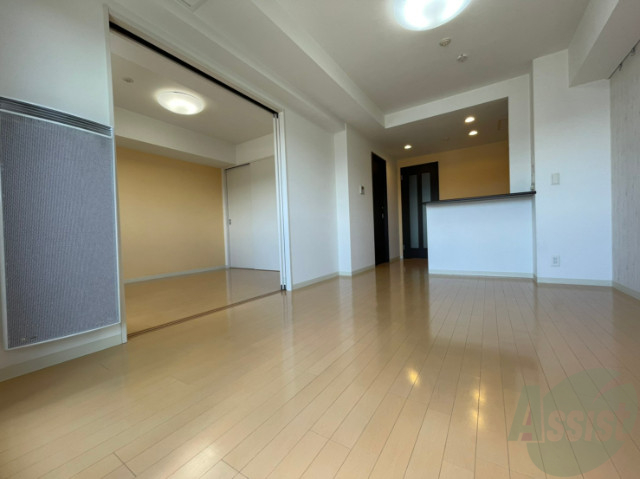 居室・リビング　広くてキレイなＬＤＫが広がっていて、充実した生活が送れそう。