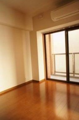 居室・リビング　☆明るい居室☆