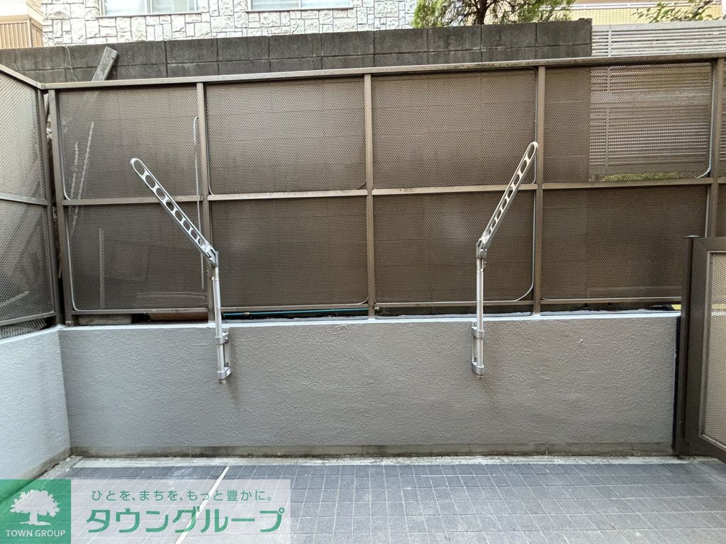 バルコニー　バルコニー