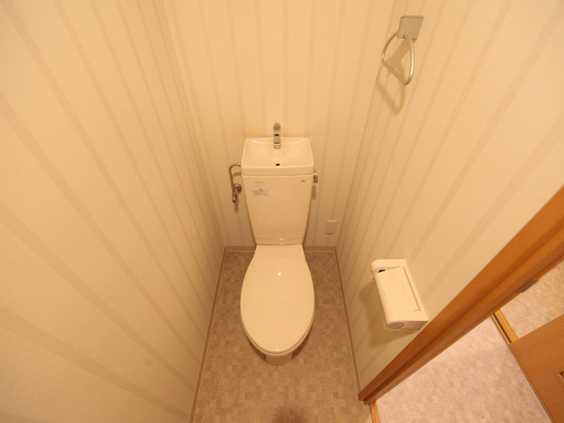 トイレ　トイレ　温水洗浄暖房便座取り付け可