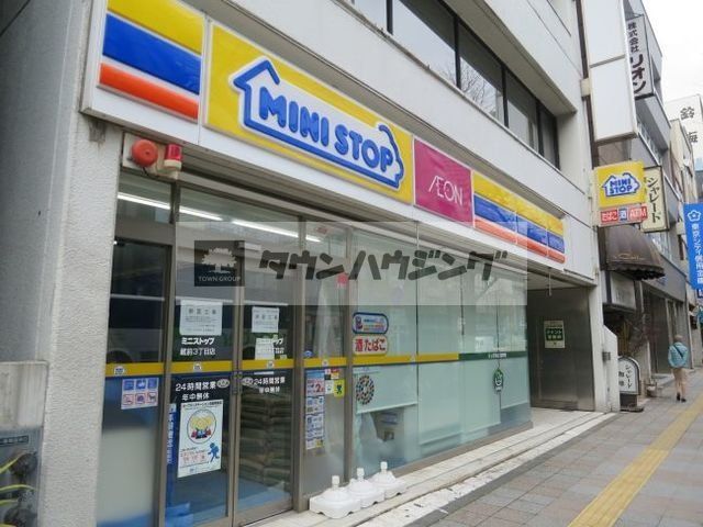 コンビニ　ミニストップ蔵前3丁目店（コンビニ）まで110m