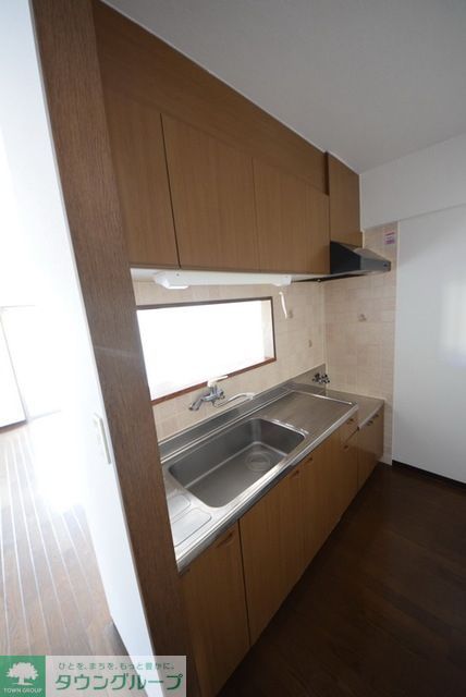 キッチン　お問合せはタウンハウジングまで！※現地待合わせ相談可能