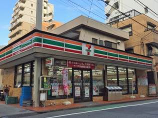 コンビニ　セブンイレブン川崎下小田中東店（コンビニ）まで306m